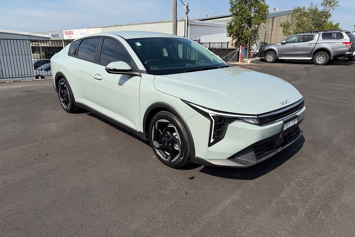 2025 Kia K4 Sport+ CL4m