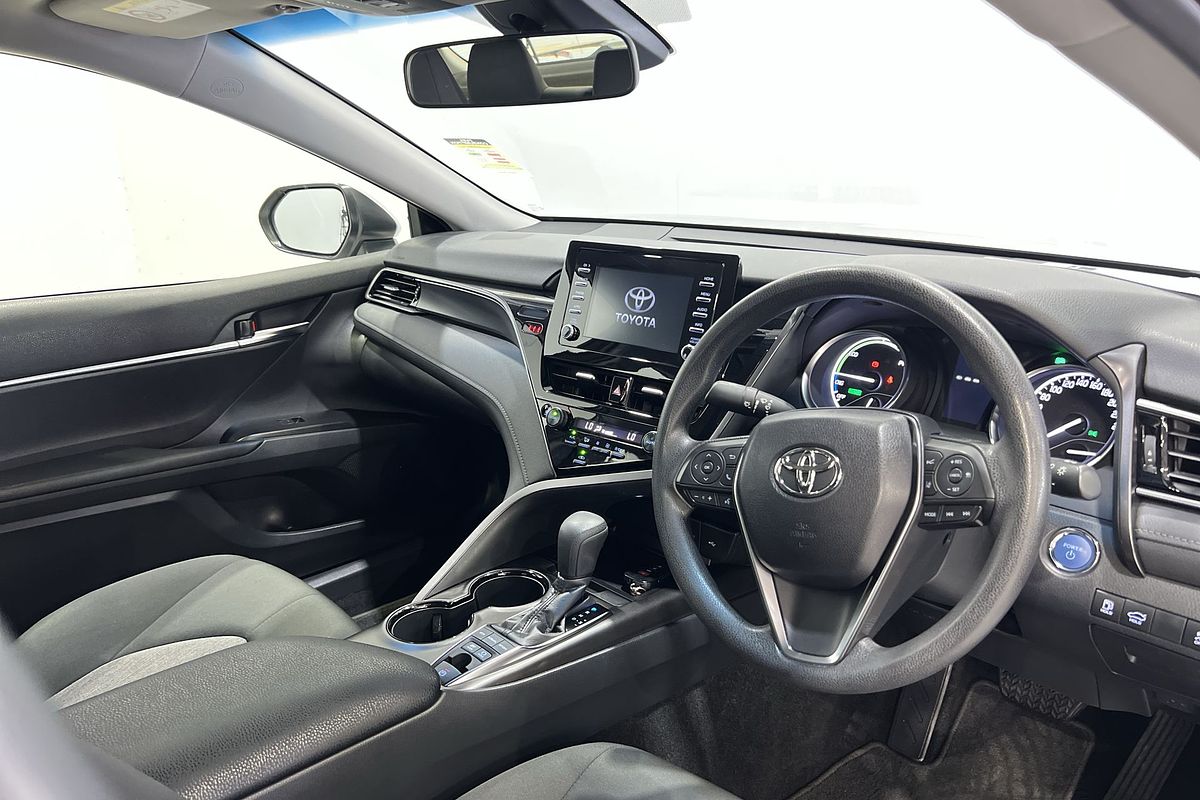 2024 Toyota Camry Ascent AXVH70R