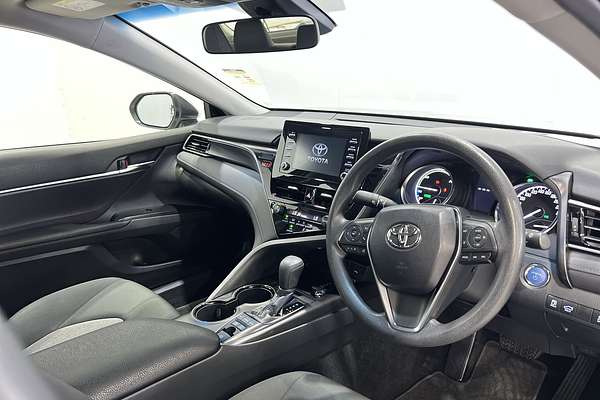 2024 Toyota Camry Ascent AXVH70R