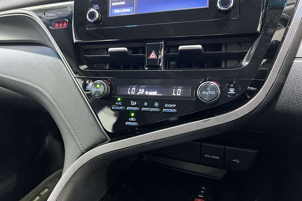 2024 Toyota Camry Ascent AXVH70R