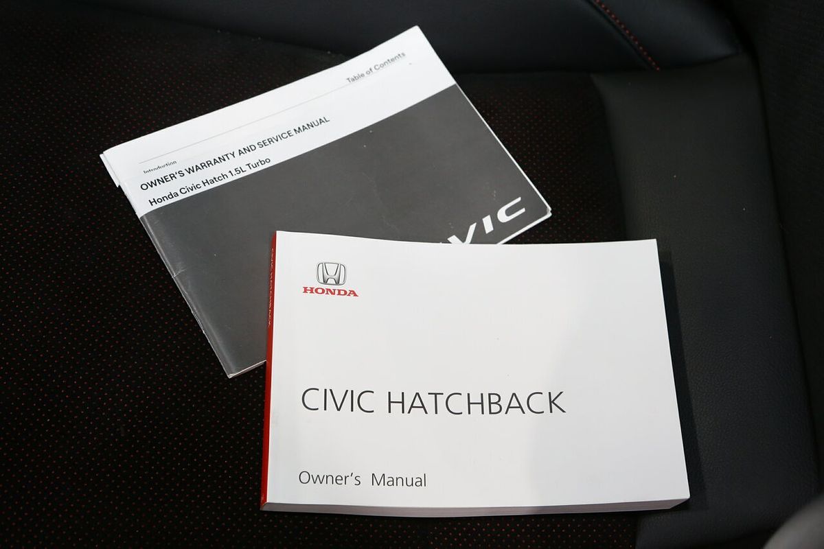 2022 Honda Civic VTi LX 11th Gen