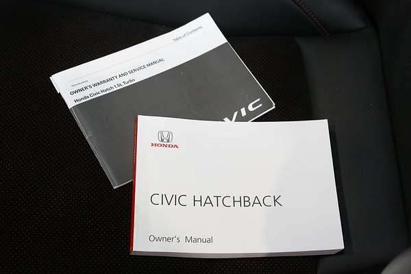 2022 Honda Civic VTi LX 11th Gen