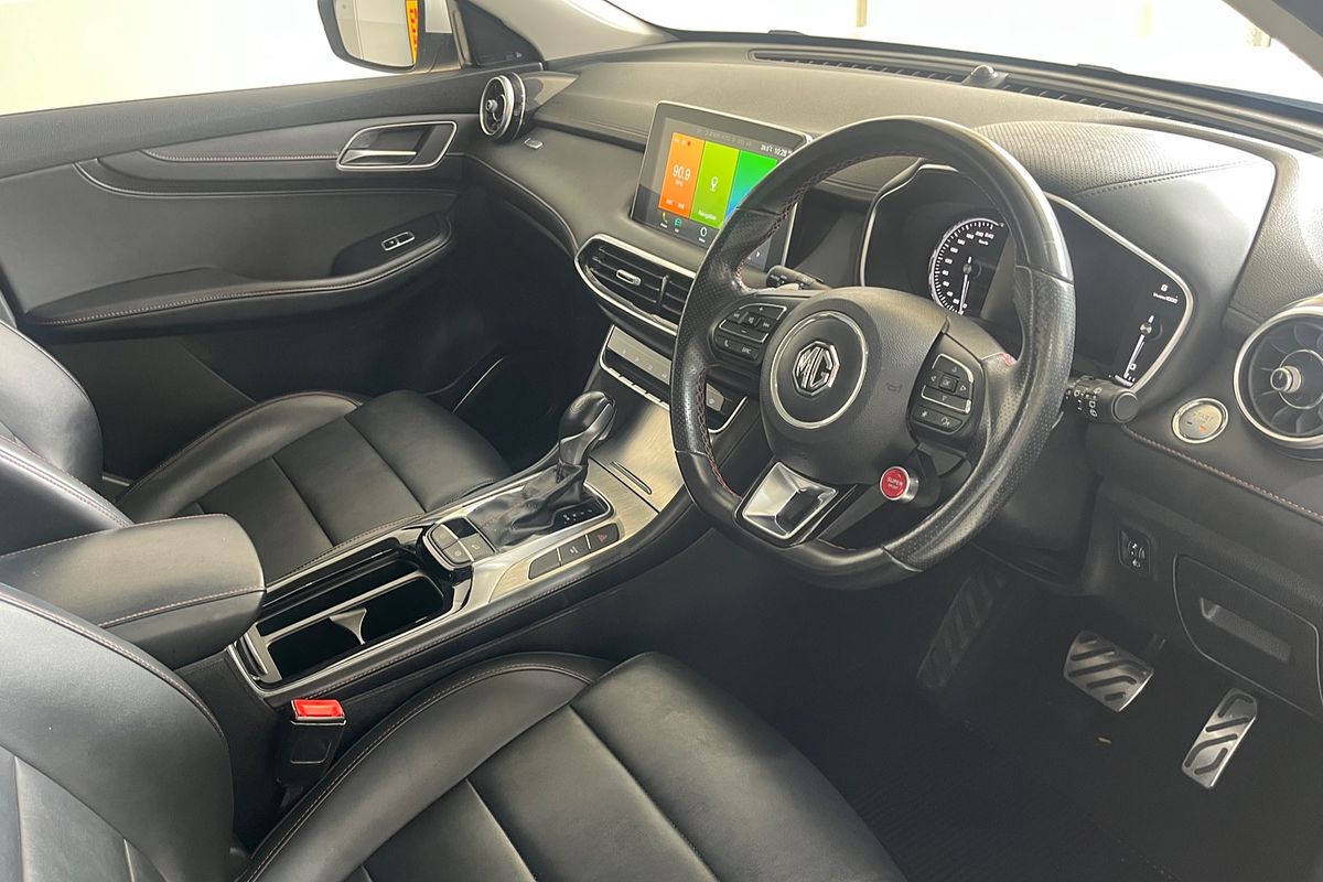 2021 MG HS Excite SAS23