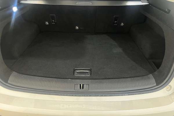 2021 MG HS Excite SAS23