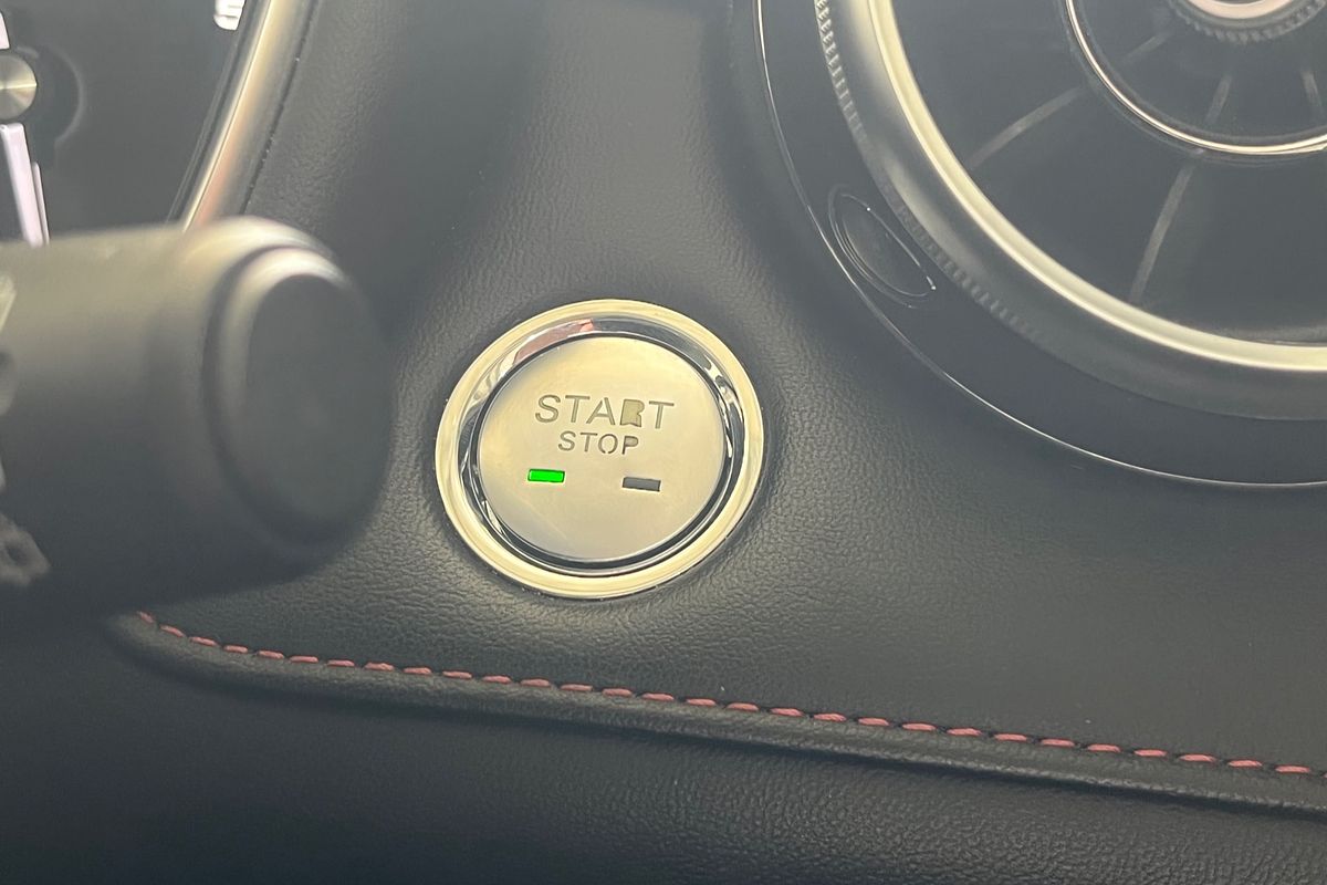 2021 MG HS Excite SAS23