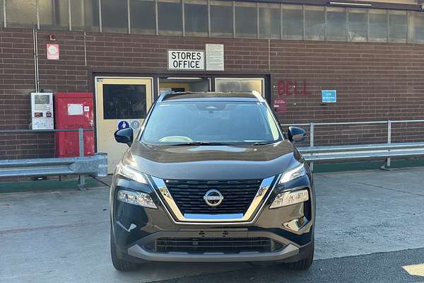 2025 Nissan X-TRAIL ST-L T33