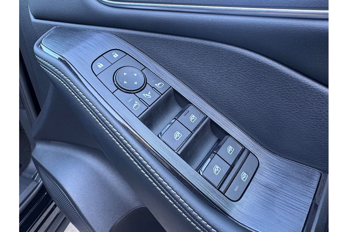 2025 Nissan X-TRAIL ST-L T33