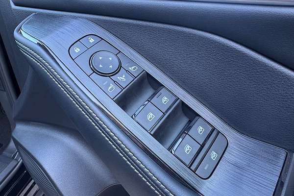 2025 Nissan X-TRAIL ST-L T33