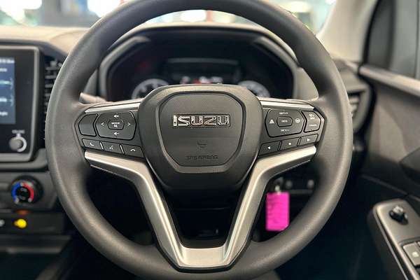 2025 Isuzu D-MAX SX High Ride Rear Wheel Drive