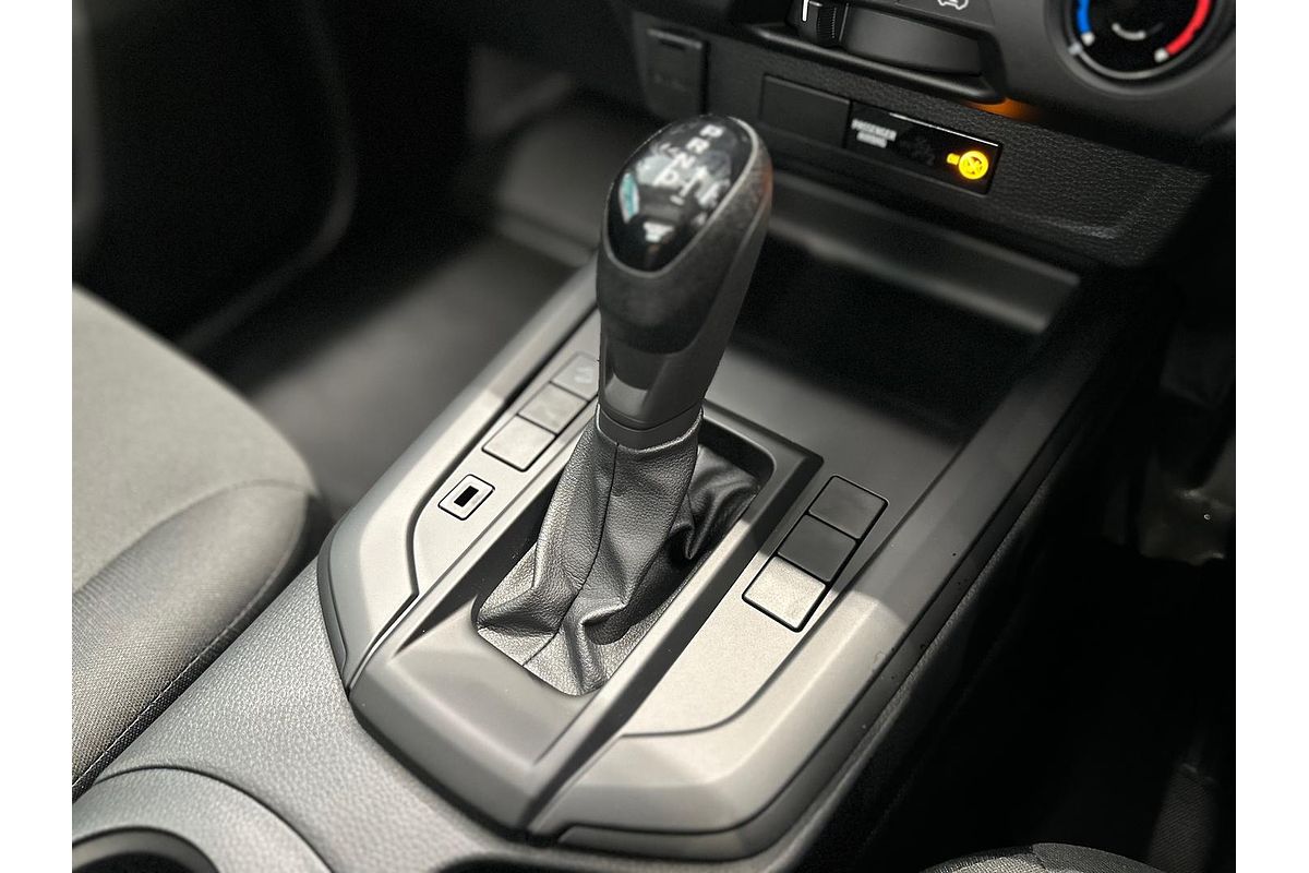 2025 Isuzu D-MAX SX High Ride Rear Wheel Drive