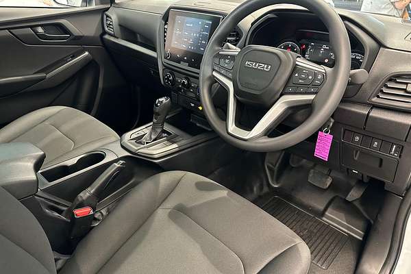 2025 Isuzu D-MAX SX High Ride Rear Wheel Drive
