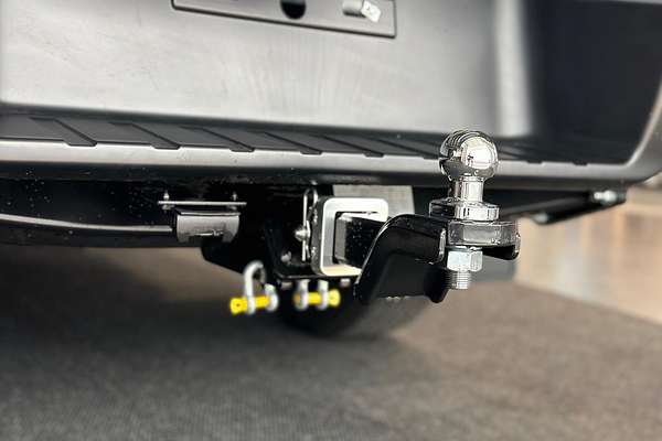 2025 Isuzu D-MAX SX High Ride Rear Wheel Drive