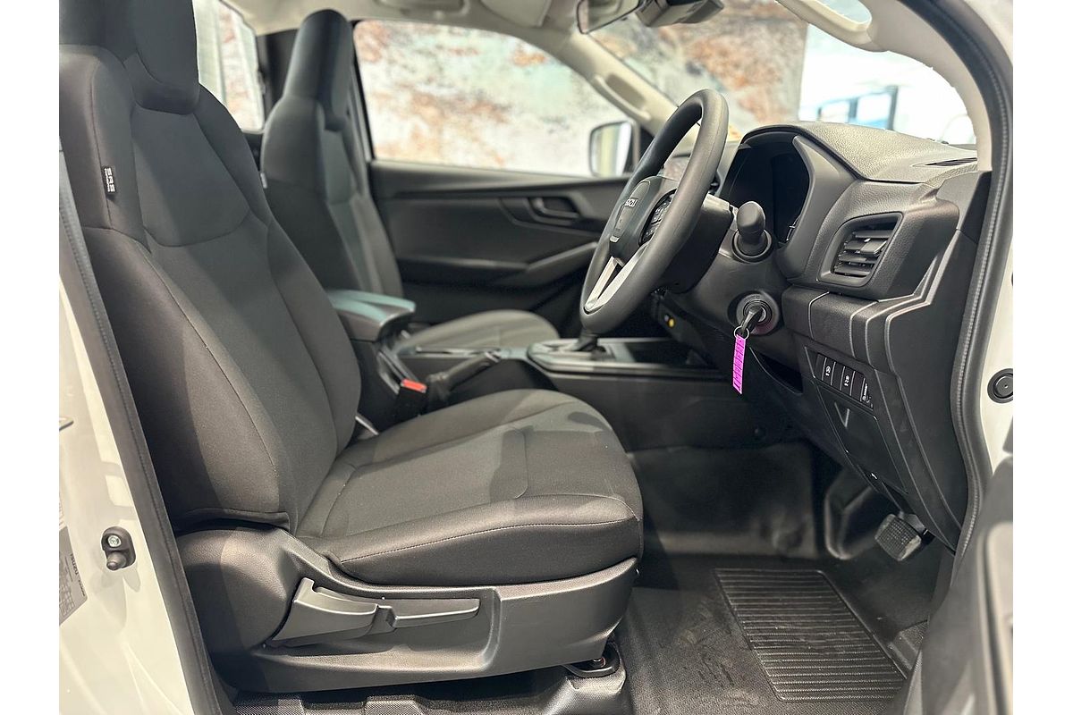 2025 Isuzu D-MAX SX High Ride Rear Wheel Drive