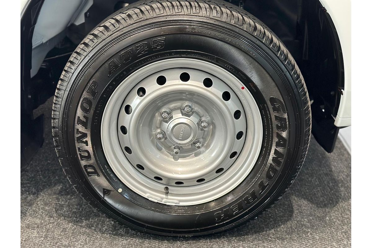 2025 Isuzu D-MAX SX High Ride Rear Wheel Drive