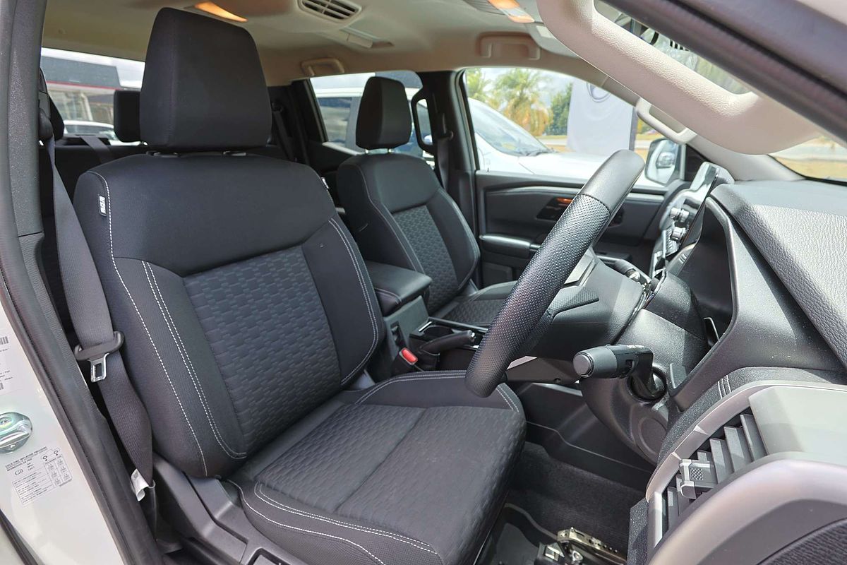 2024 Mitsubishi Triton GLS MV 4X4