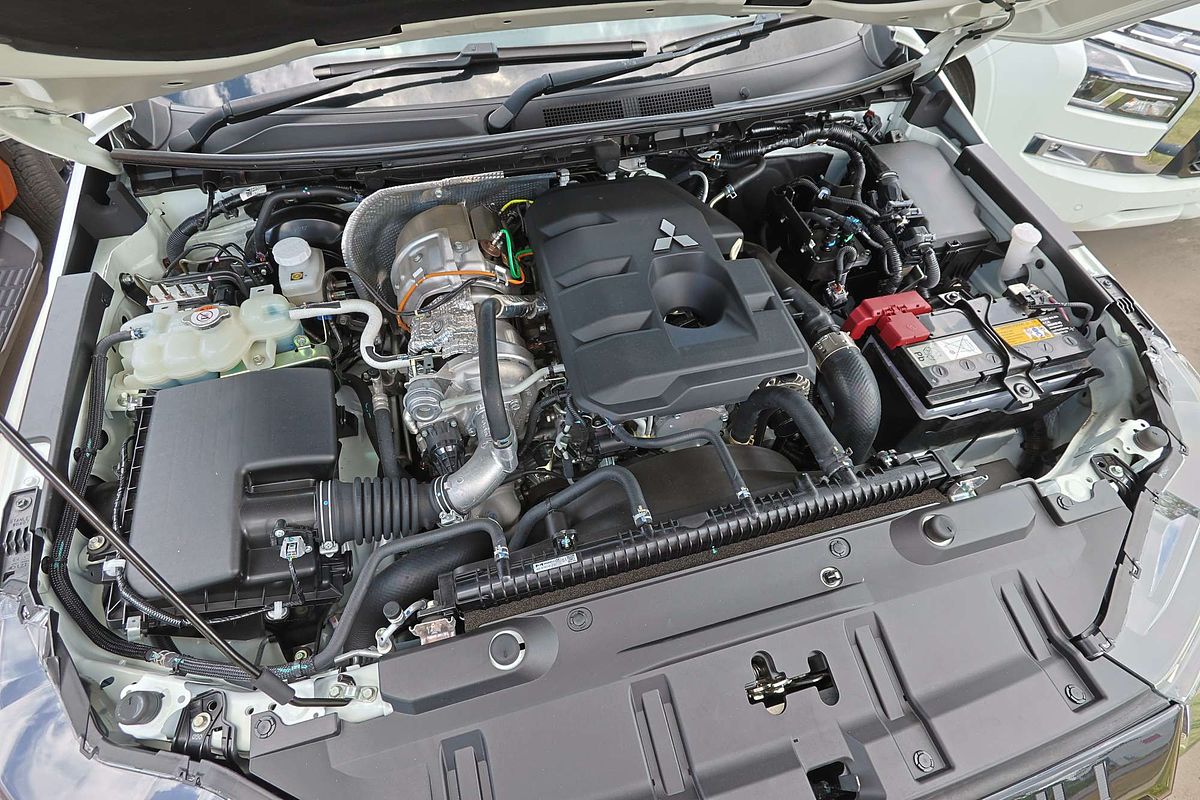 2024 Mitsubishi Triton GLS MV 4X4