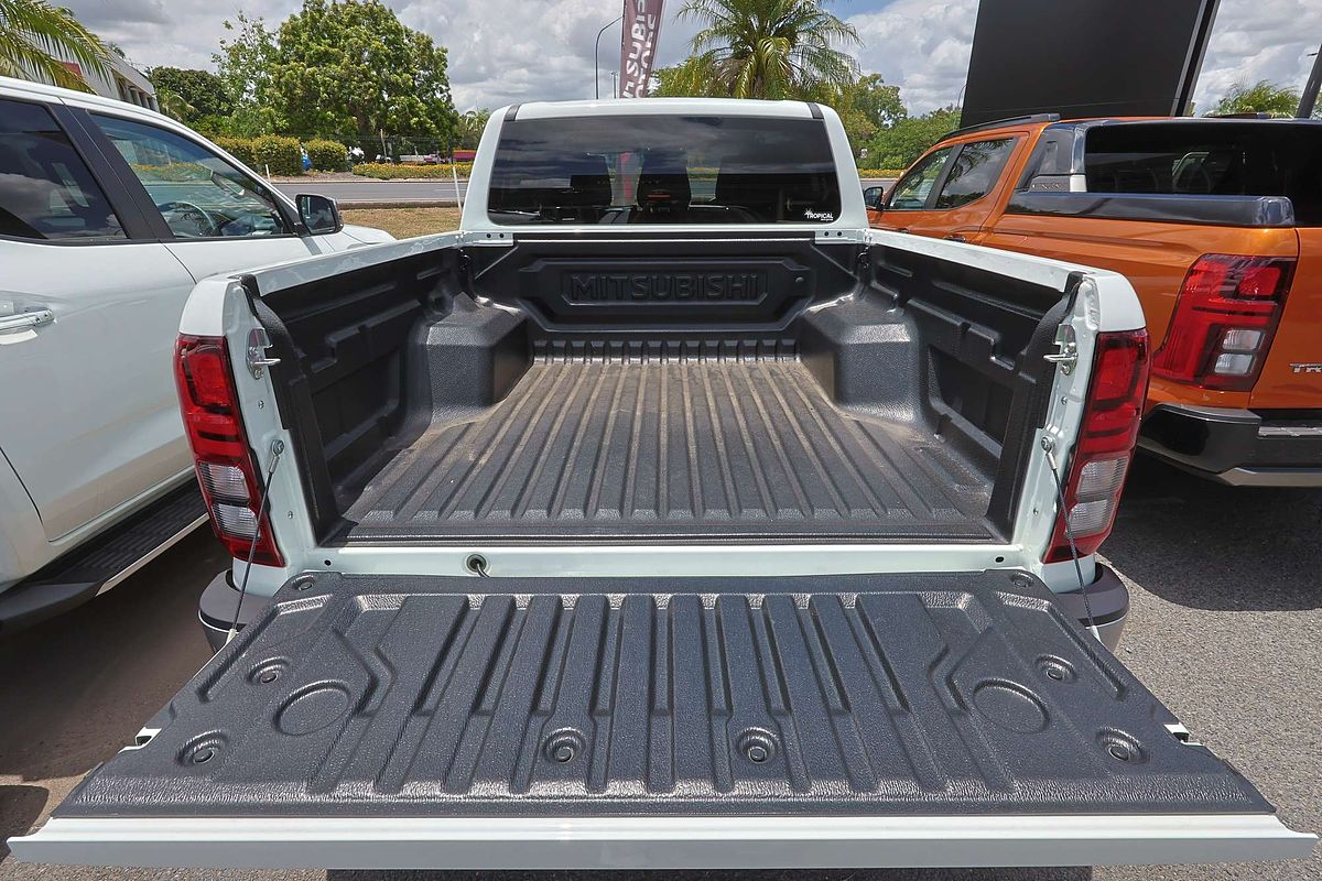 2024 Mitsubishi Triton GLS MV 4X4