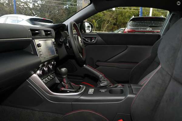 2025 Subaru BRZ S ZD8