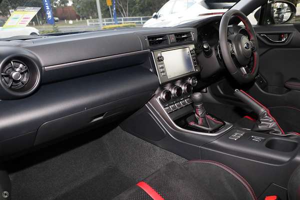 2025 Subaru BRZ S ZD8