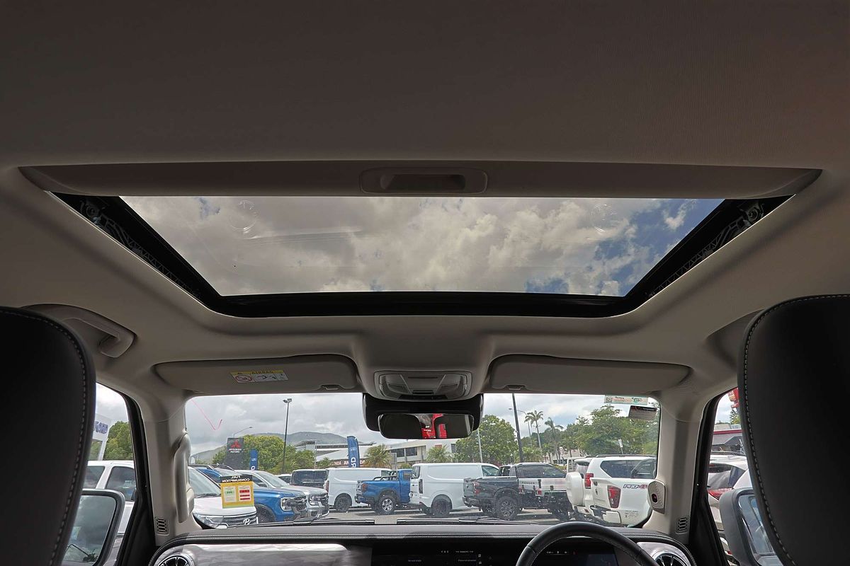 2025 GWM Tank 300 Ultra P01