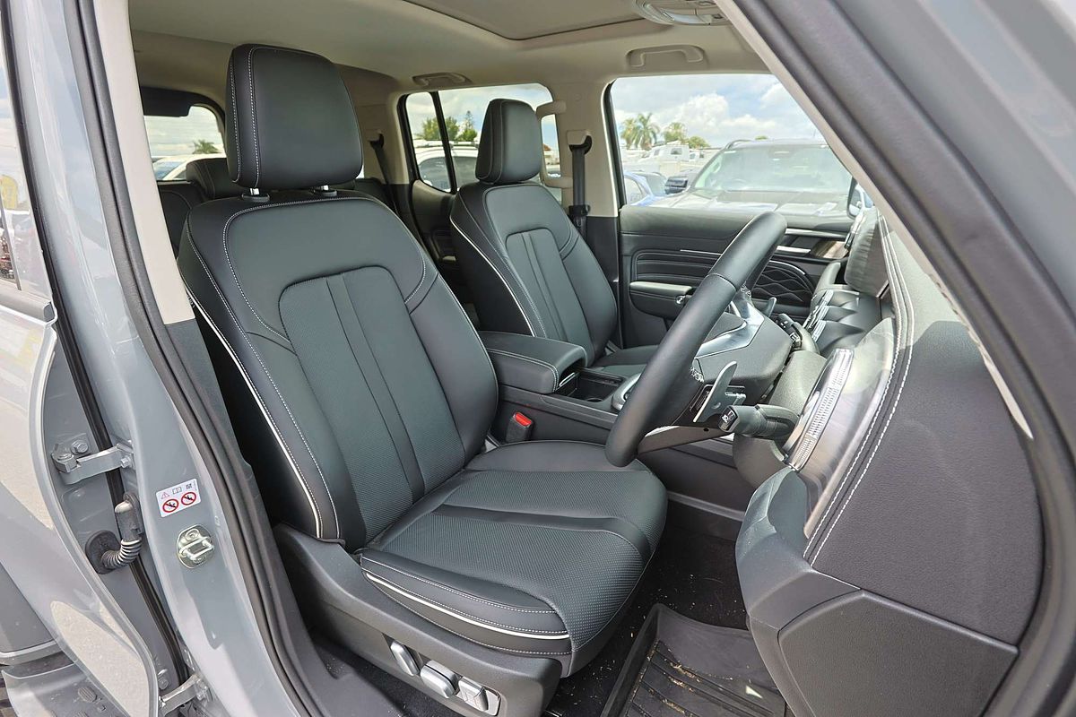 2025 GWM Tank 300 Ultra P01