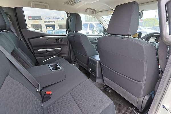 2025 Mitsubishi Triton GLX+ MV 4X4