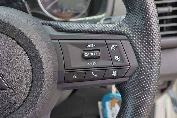 2025 Mitsubishi Triton GLX+ MV 4X4