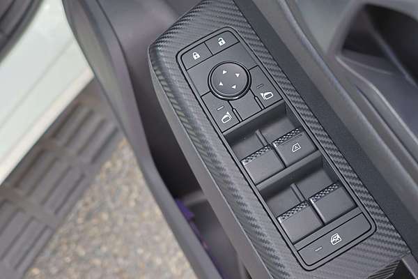 2025 Mitsubishi Triton GLX+ MV 4X4