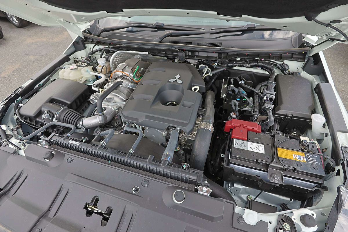 2025 Mitsubishi Triton GLX+ MV 4X4