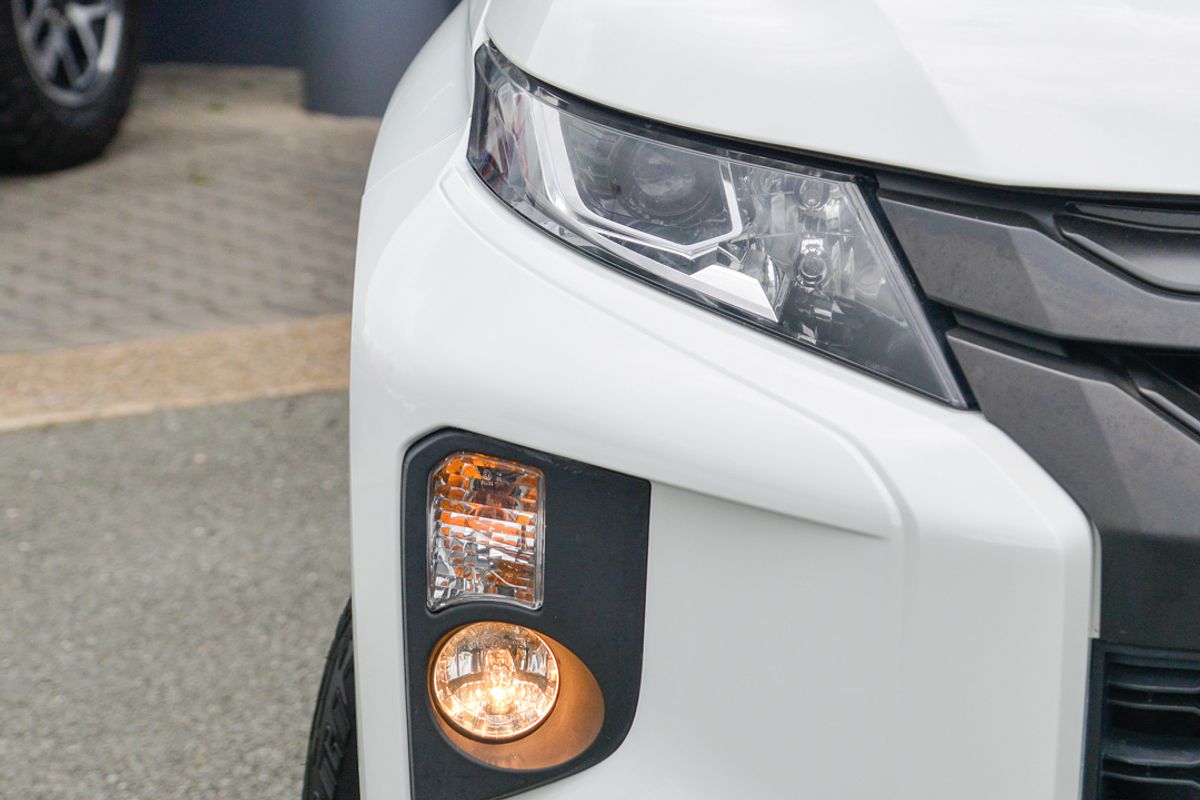 2022 Mitsubishi Triton GLX+ MR 4X4