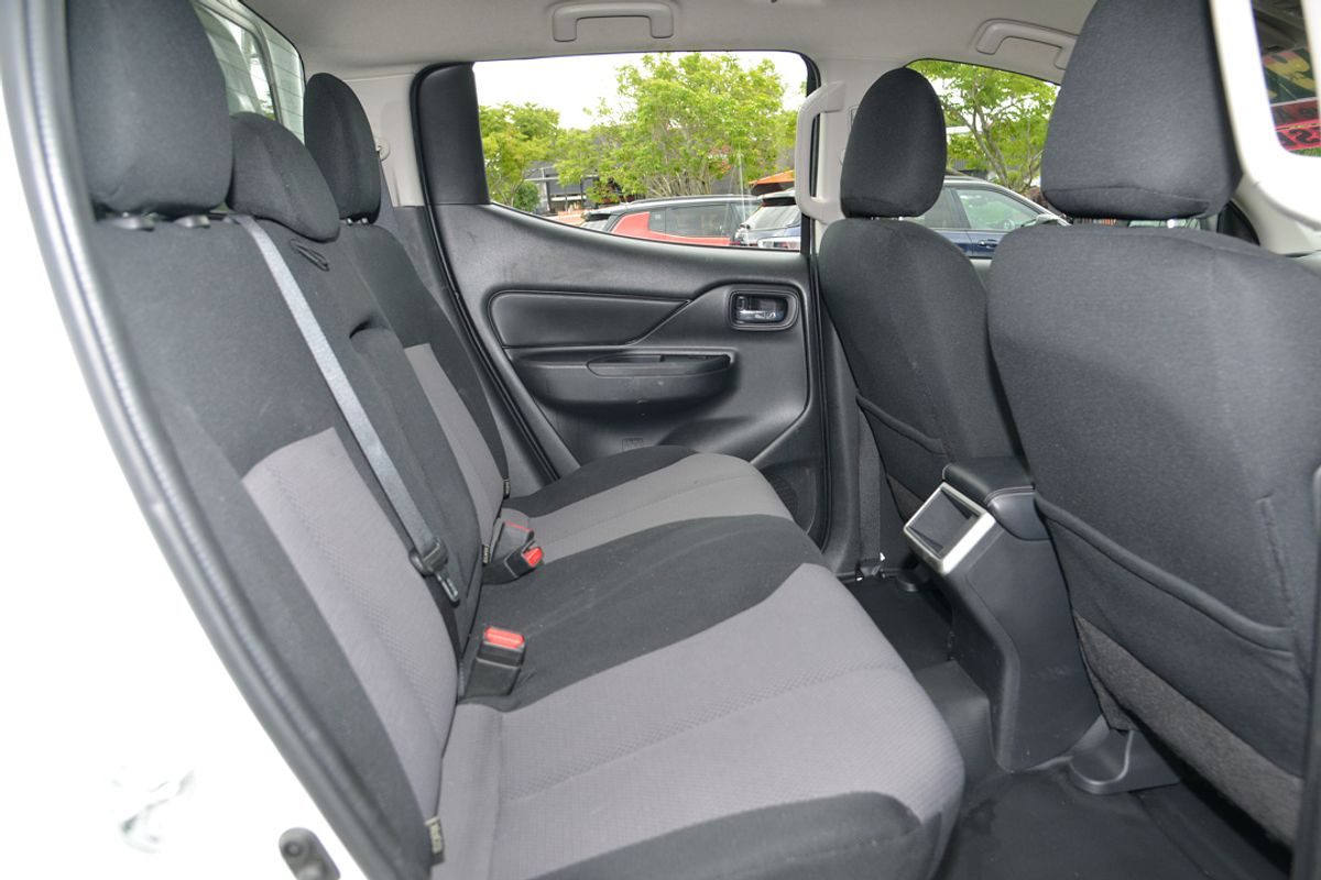 2022 Mitsubishi Triton GLX+ MR 4X4