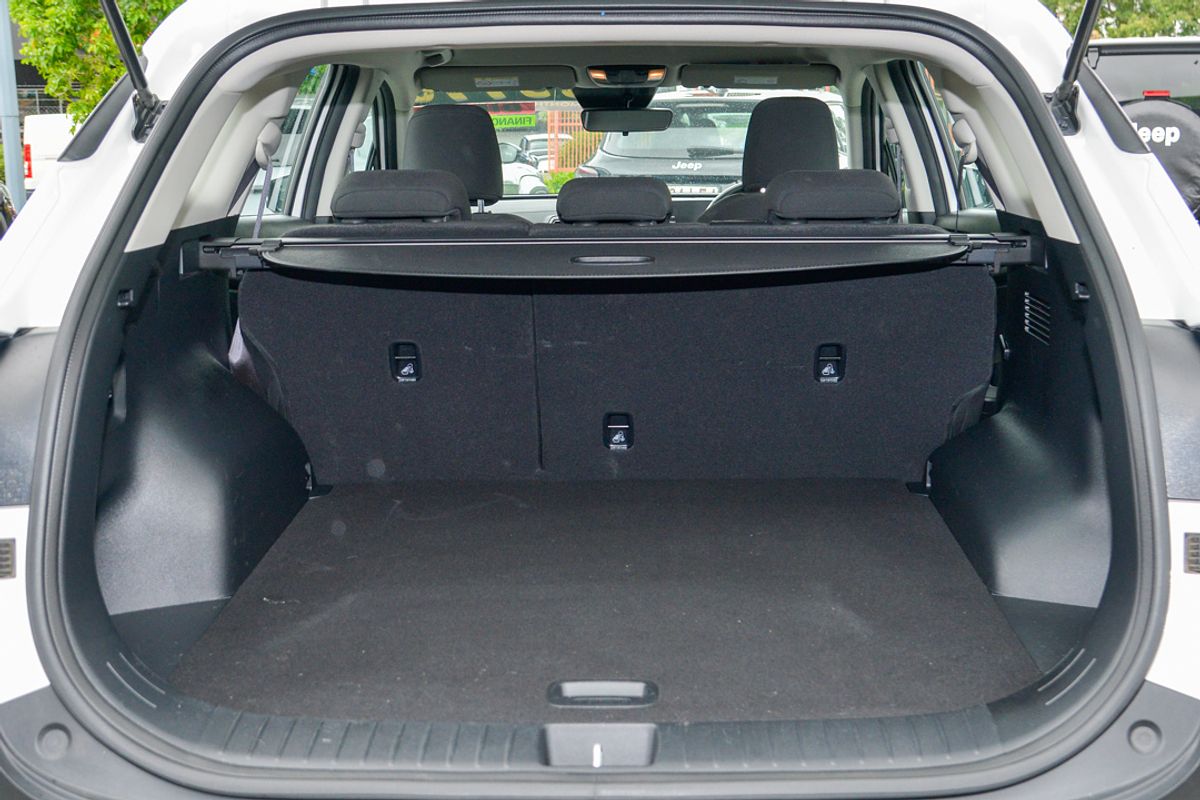 2023 Kia Sportage S NQ5