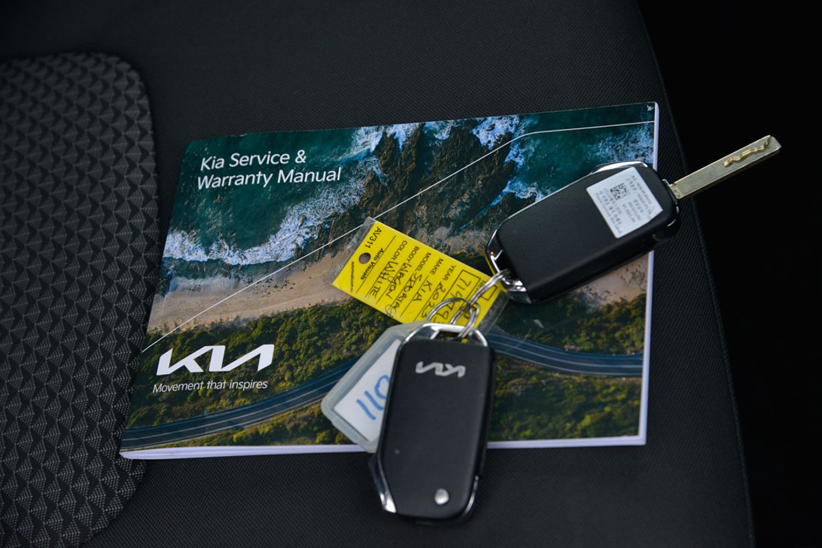 2023 Kia Sportage S NQ5