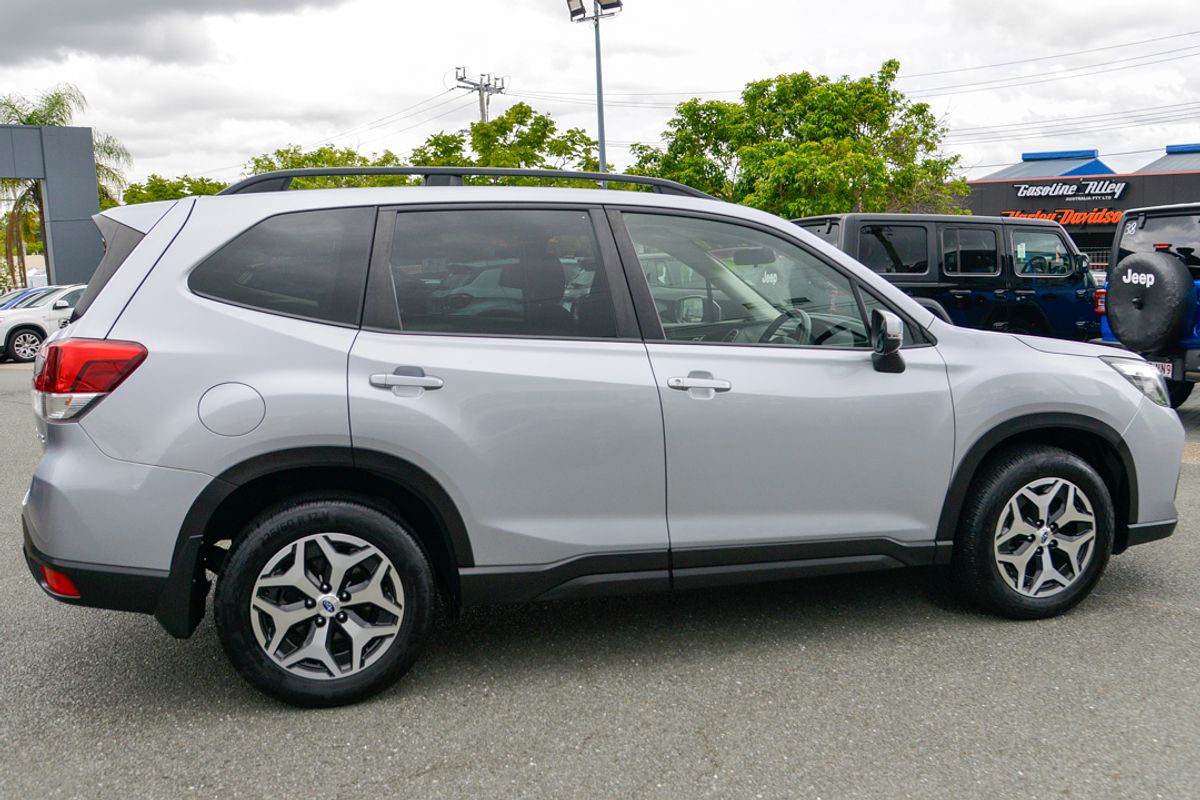 2021 Subaru Forester 2.5i S5