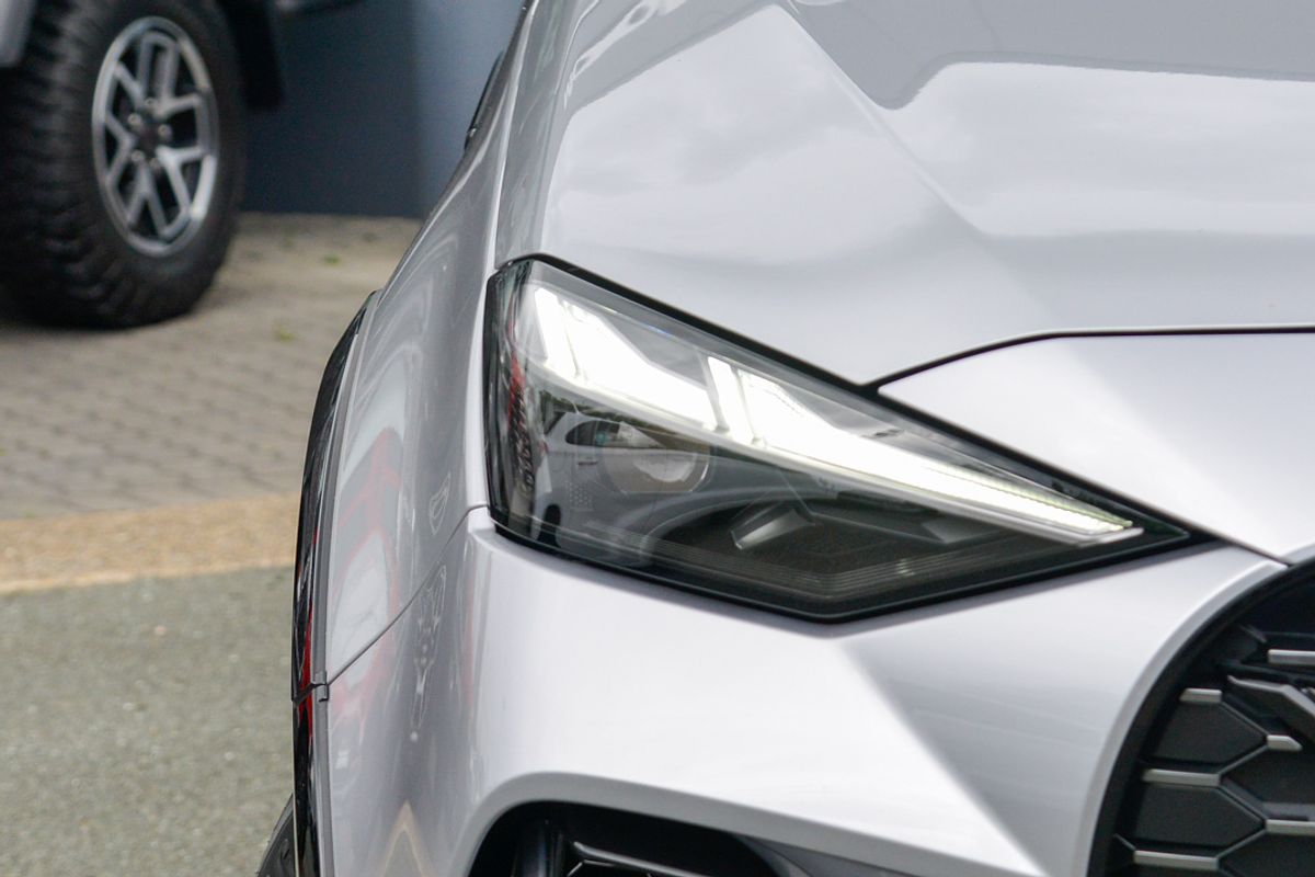 2025 Isuzu MU-X X-TERRAIN