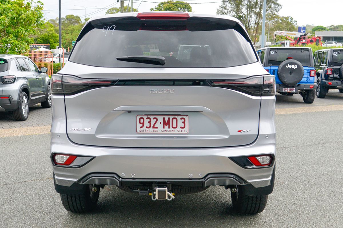 2025 Isuzu MU-X X-TERRAIN