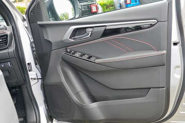 2025 Isuzu MU-X X-TERRAIN