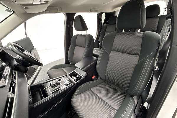 2022 Mitsubishi Outlander LS ZM