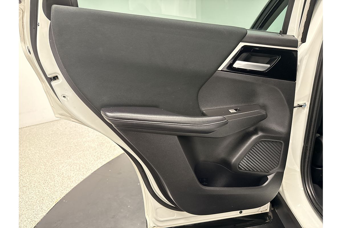 2022 Mitsubishi Outlander LS ZM