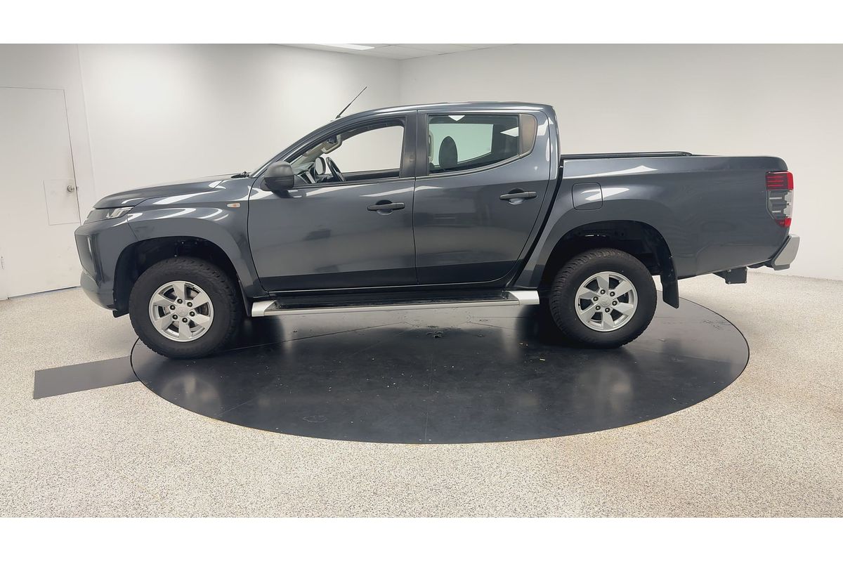 2021 Mitsubishi Triton GLX+ MR 4X4