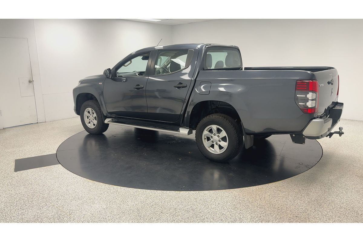 2021 Mitsubishi Triton GLX+ MR 4X4