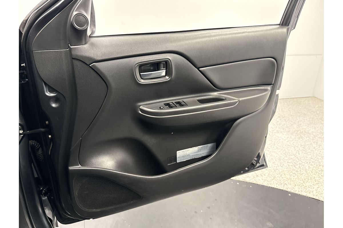 2021 Mitsubishi Triton GLX+ MR 4X4