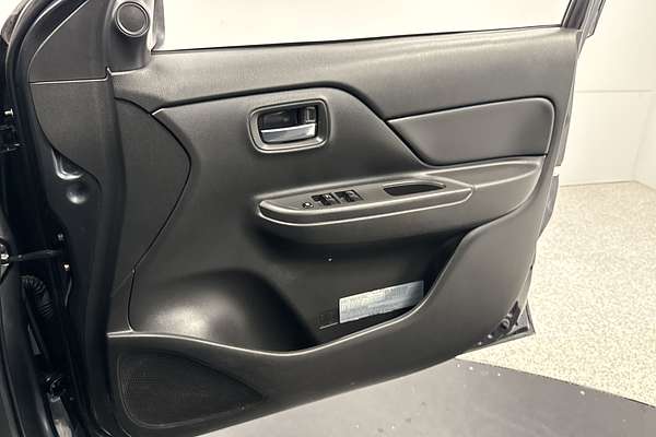 2021 Mitsubishi Triton GLX+ MR 4X4