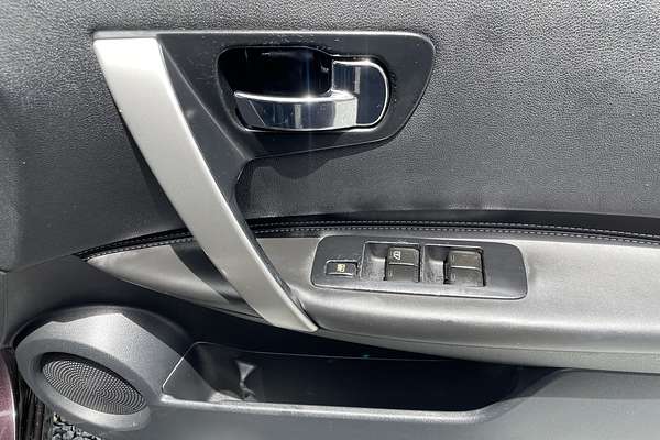 2011 Nissan Dualis Ti J10 Series II