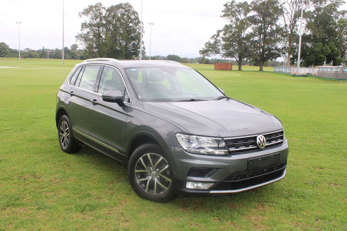 2016 VOLKSWAGEN TIGUAN 110 TDI COMFORTLINE 7 SP AUTO DIRECT SHIFT 4D WAGON T4 DIESEL 2016 VOLKSWAGEN TIGUAN 110 TDI COMFORTLINE 7 SP AUTO DIRECT SHIFT 4D WAGON T4 DIESEL