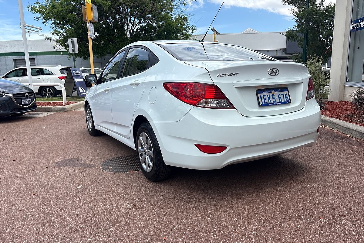 2014 Hyundai Accent Active RB2