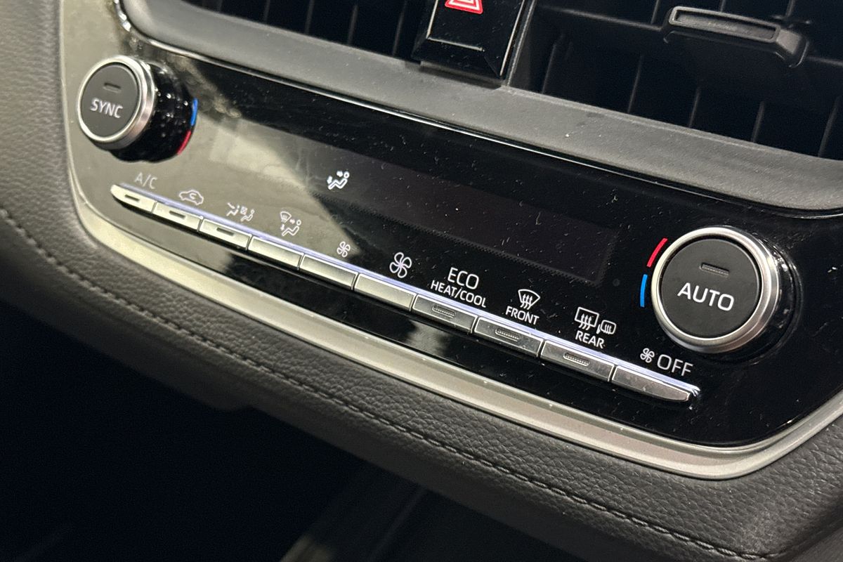 2025 Toyota COROLLA CROSS GX 2WD HYBRID MXGH10R