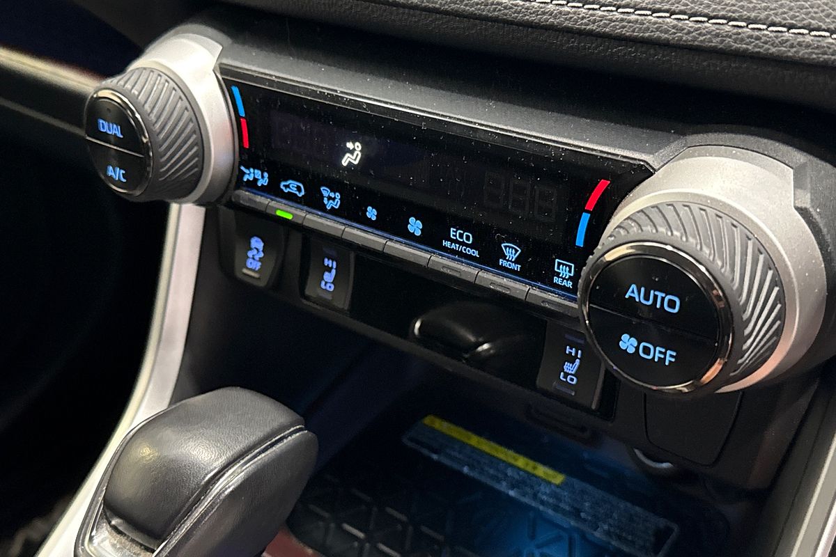 2020 Toyota RAV4 Cruiser AXAH54R