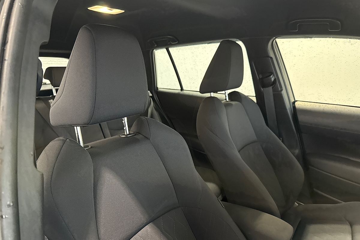 2025 Toyota COROLLA CROSS GX 2WD HYBRID MXGH10R