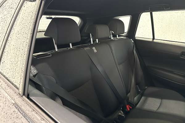 2025 Toyota COROLLA CROSS GX 2WD HYBRID MXGH10R